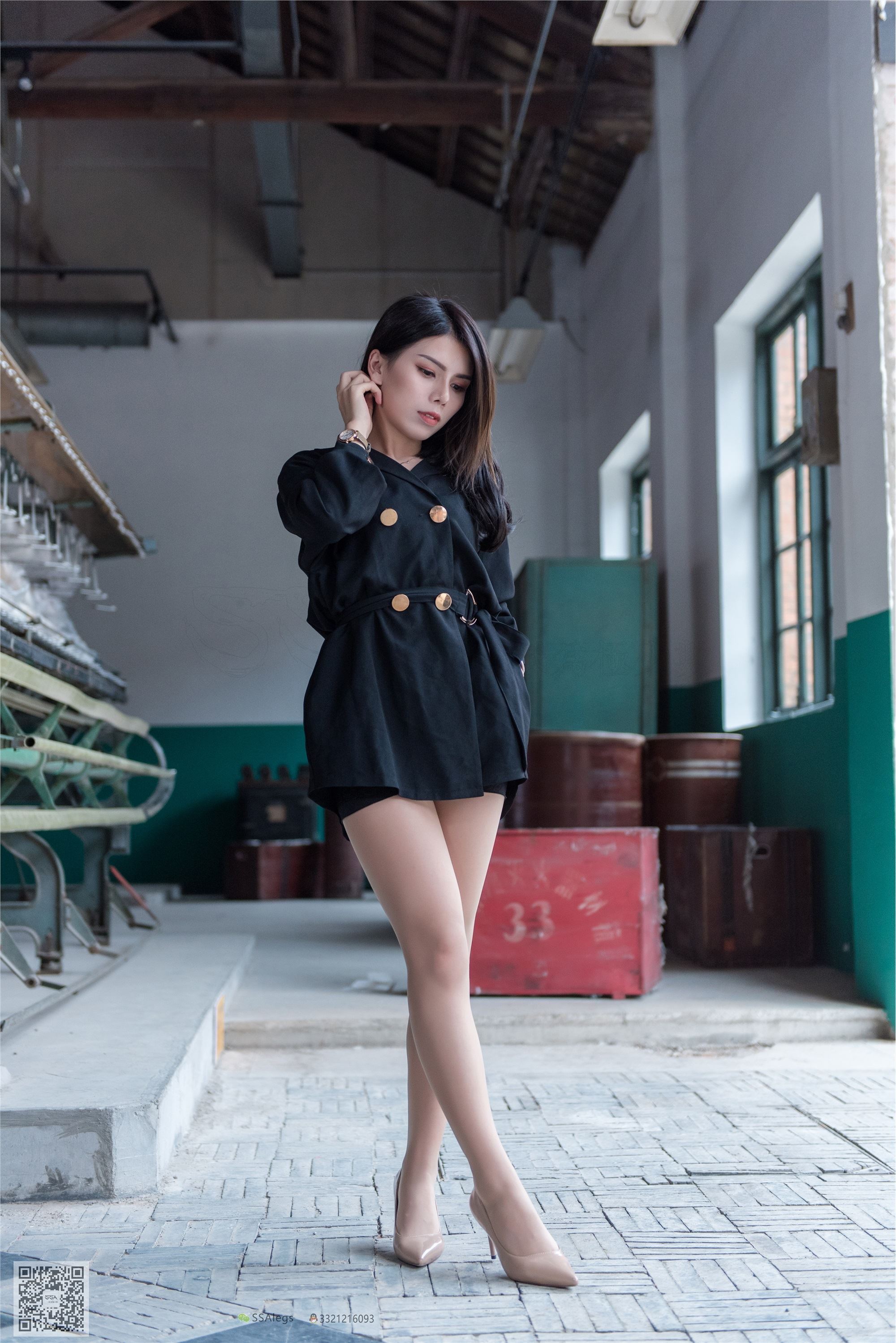 SSA丝社 NO.024 芷沫 高冷混血女王芷沫肉丝街拍